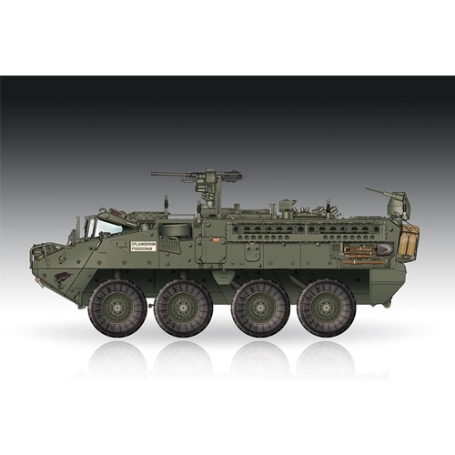 1/72 M1130 Stryker Command Vehicle
