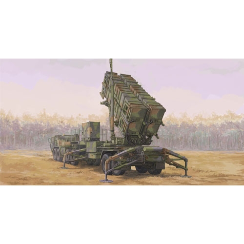 1/72 M983 HEMTT & M901 Launching Station w/MIM-104 Patriot SAM System (PAC-2)
