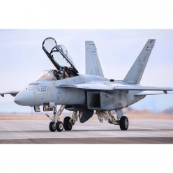 1/48 F/A-18F Super Hornet
