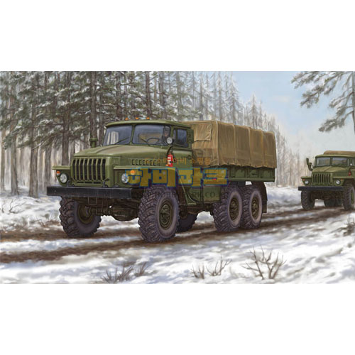 1/35 Russian URAL-4320 Truck