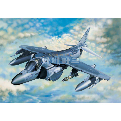 1/32 AV-8B HARRIER II PLUS