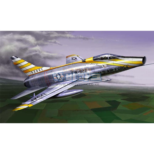 1/72 F-100D Super Sabre