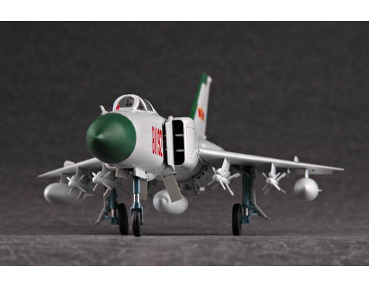 1/72 F-8II Finback B