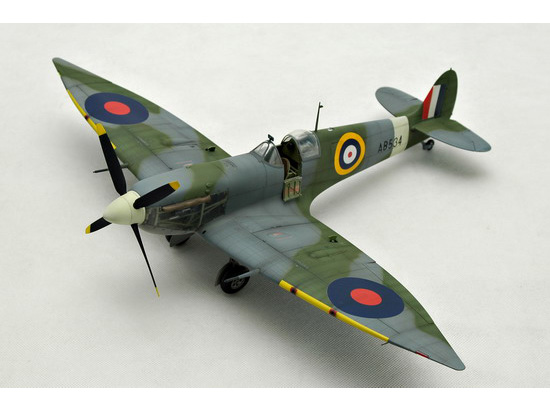 1/24 SPITFIRE Mk.VI