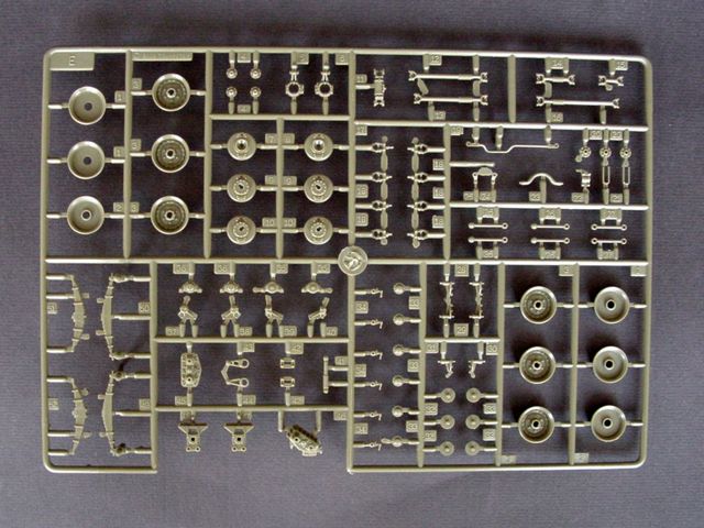 1/35 SOVIET ZIL-157K ARMY TRUCK